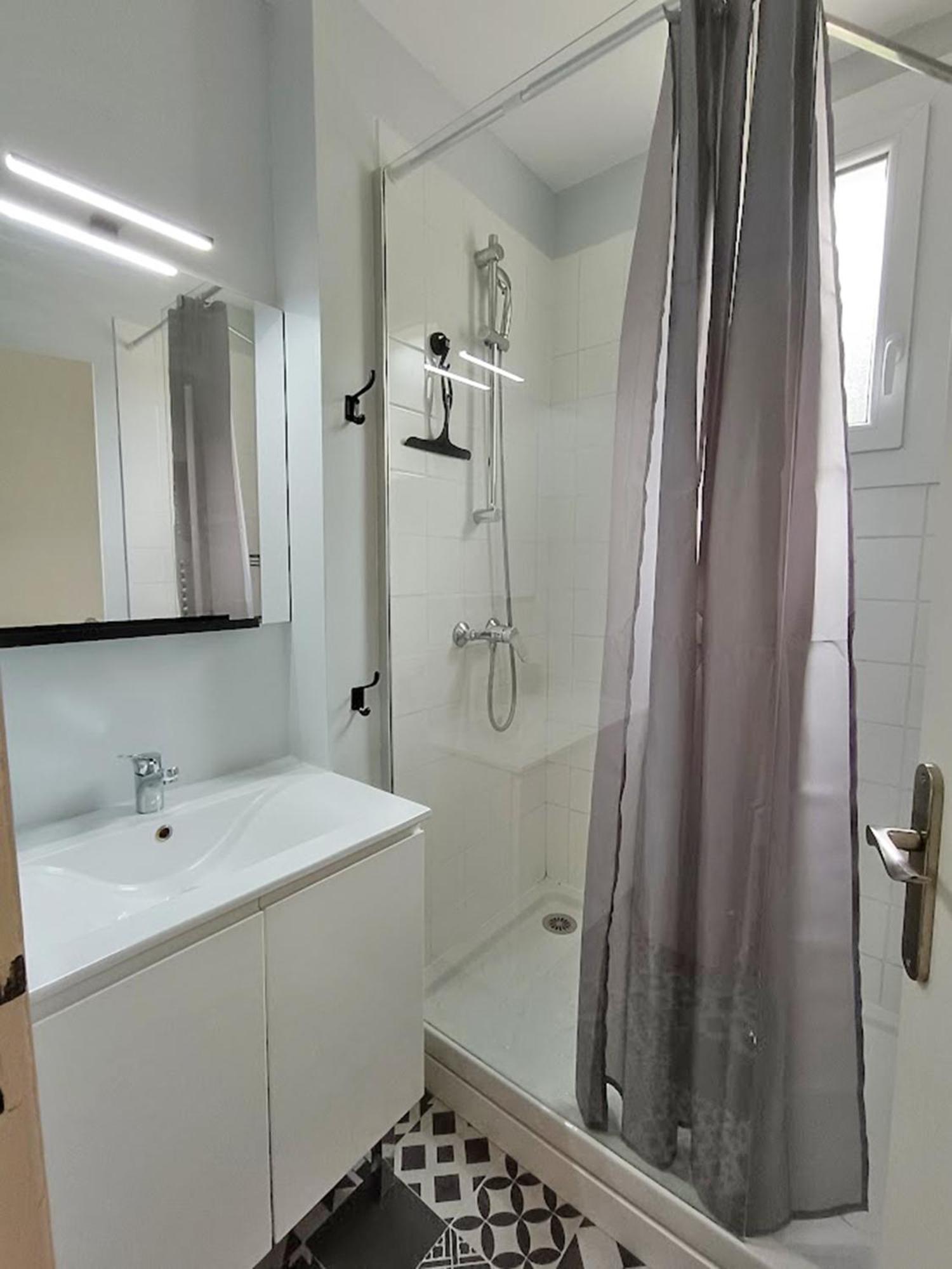 L'Appart Du Maupas, T3, Wifi, Parking Bagneres-de-Luchon Экстерьер фото